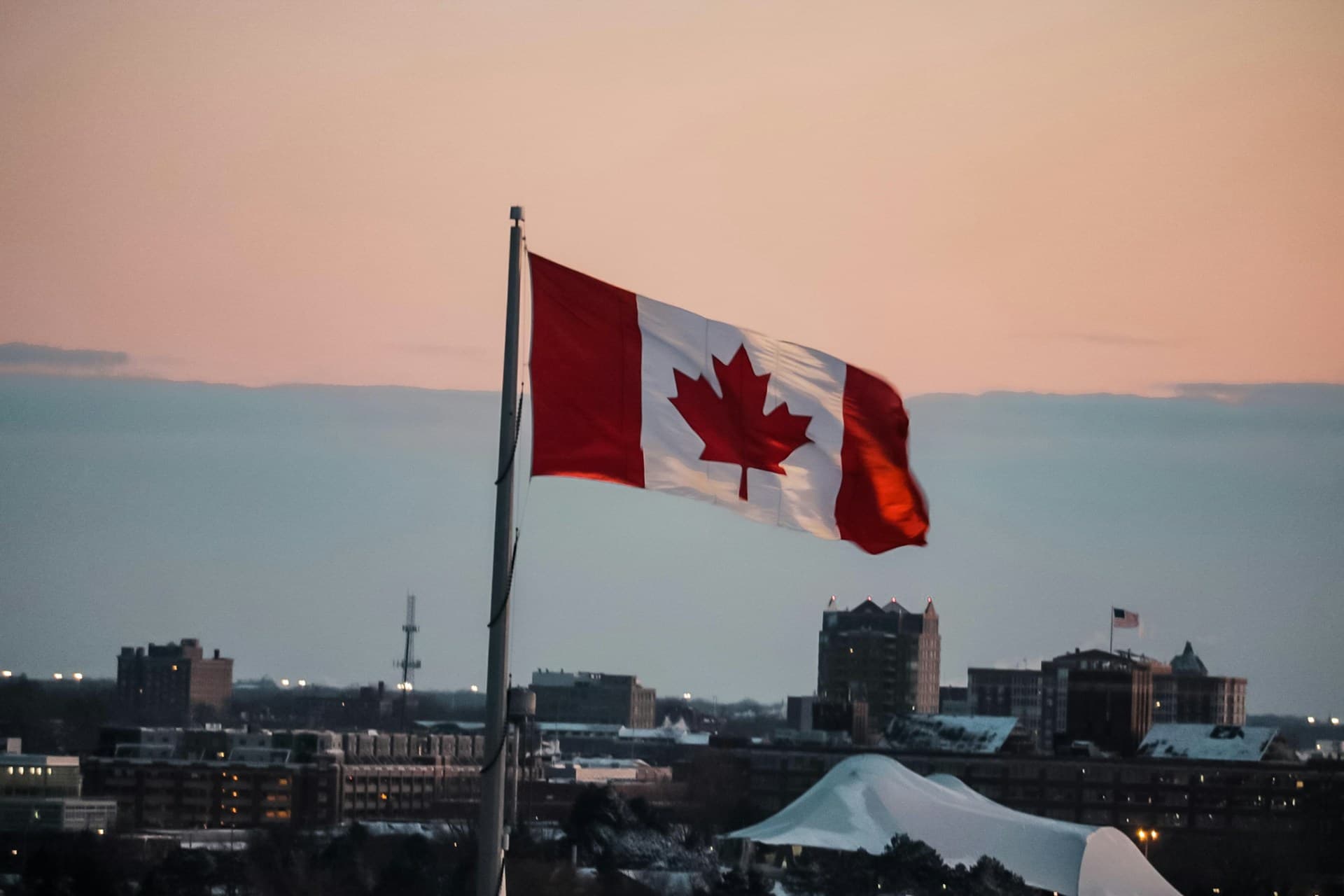 Canadian Market Entry Advisors Compared: Five Models, Named Firms, Weights Disclosed